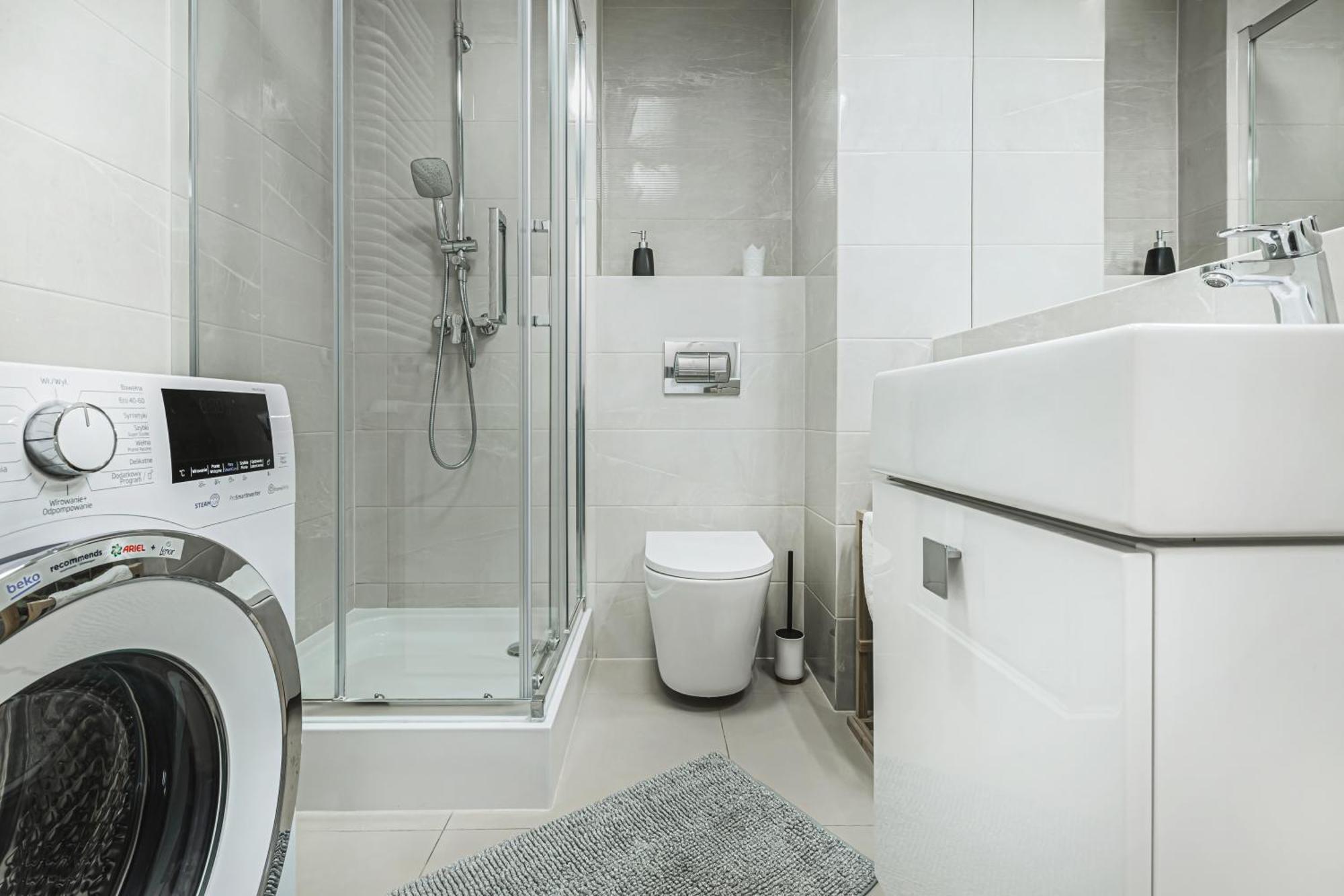 Komfort Z Balkonem W Centrum Wrocław Zewnętrze zdjęcie