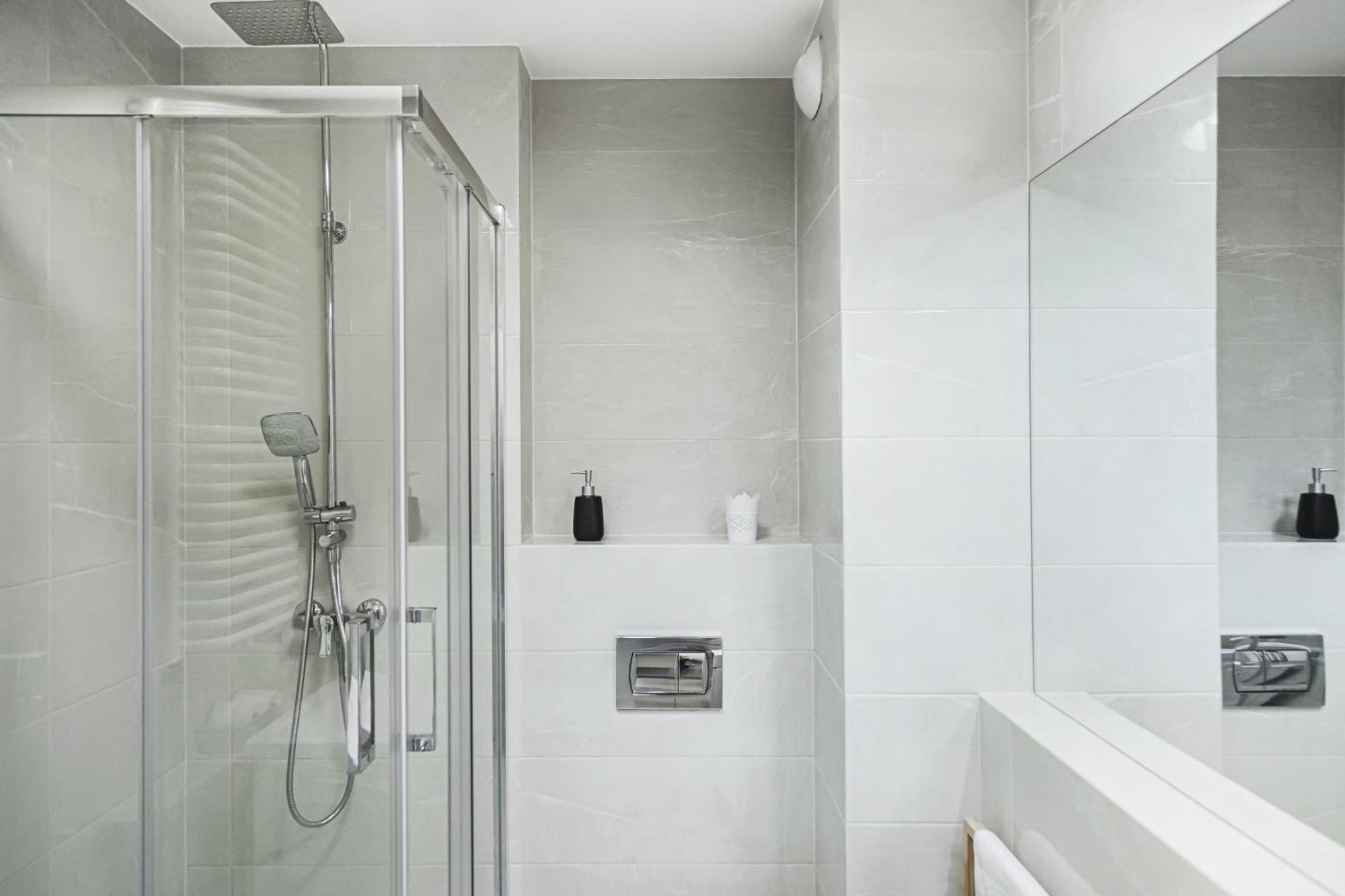 Komfort Z Balkonem W Centrum Wrocław Zewnętrze zdjęcie