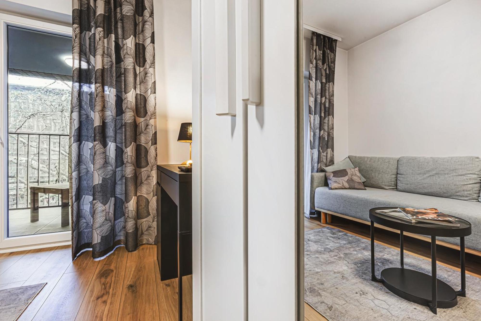 Komfort Z Balkonem W Centrum Wrocław Zewnętrze zdjęcie