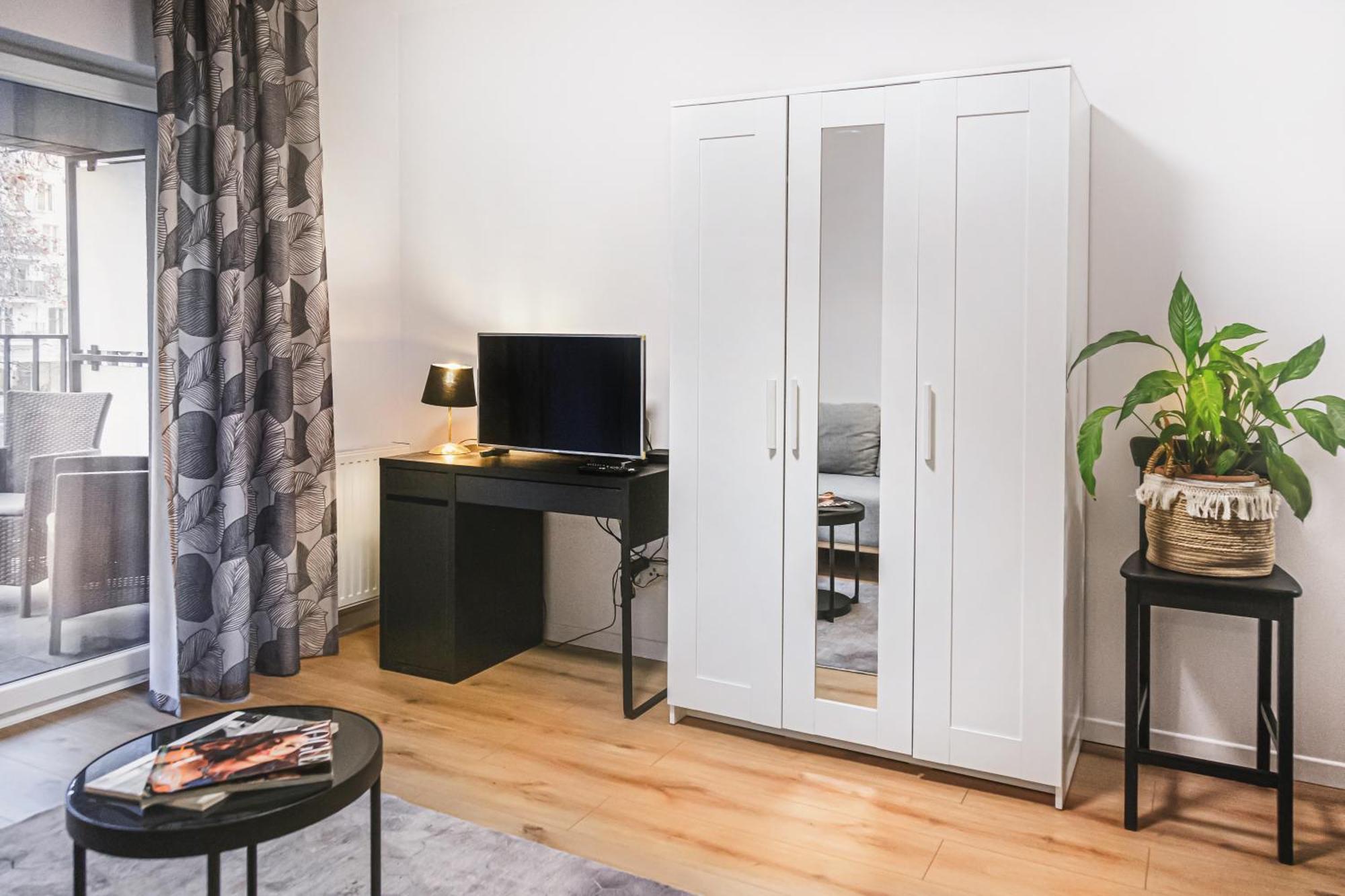 Komfort Z Balkonem W Centrum Wrocław Zewnętrze zdjęcie